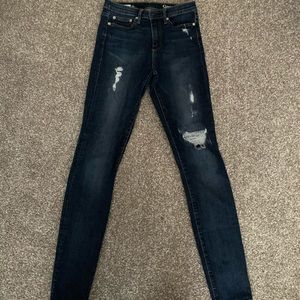 Gap Jeans. Size: 26 Long